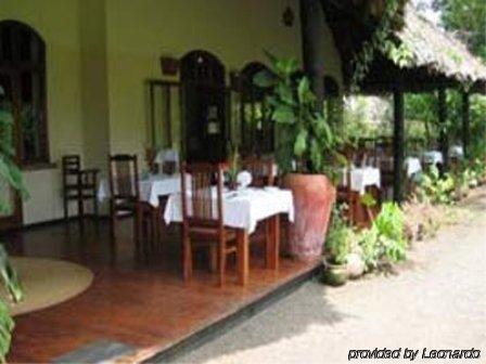 Moivaro Coffee Plantation Lodge Arusha Restaurant photo